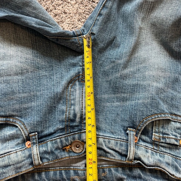 7 For All Mankind Light Wash Low Rise Zip Fly Flare Leg Jeans Women’s Size 29 - Picture 8 of 11